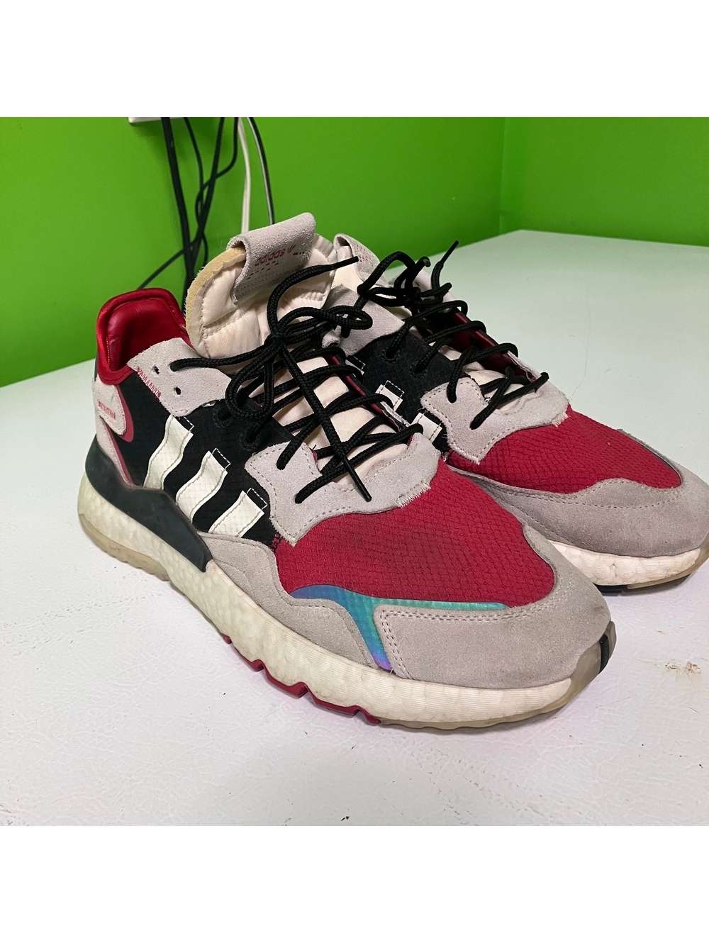 Adidas Originals Sneakers in Red, Black, and Beige - Size 10